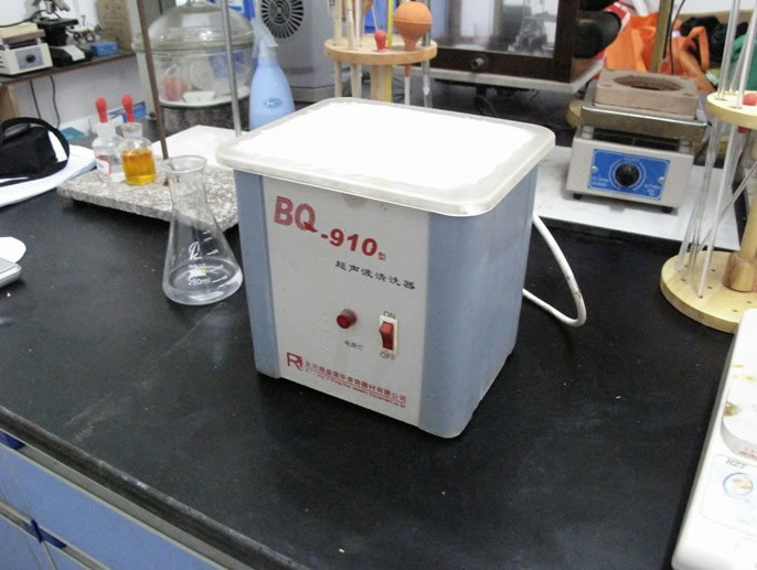 超聲波清洗機(jī).jpg